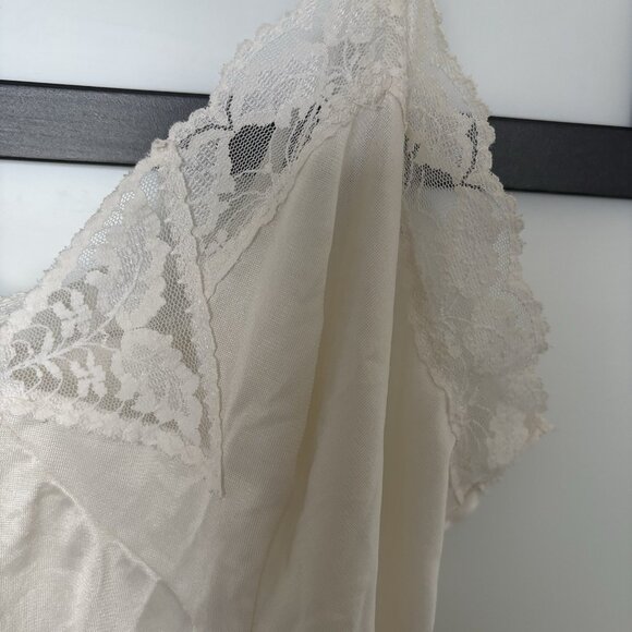 Vintage Bodychic Satin Babydoll Teddy Medium Made In USA Nylon Sexy Romantic - Picture 8 of 15